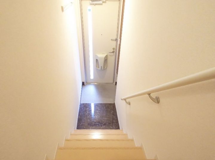 ブラウニーの玄関