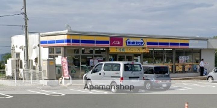 フォンターナサノC202の周辺