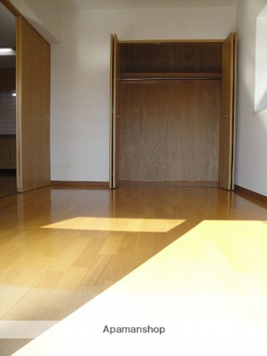 サニーヒルⅡ302の居間