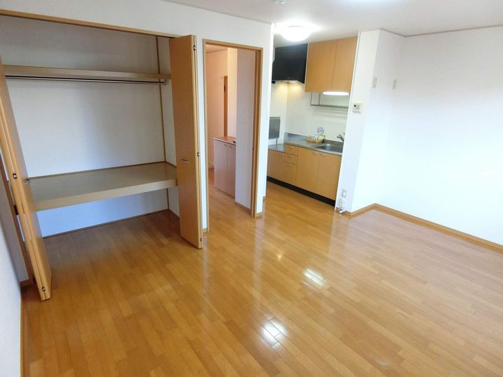 プレミール101の居間