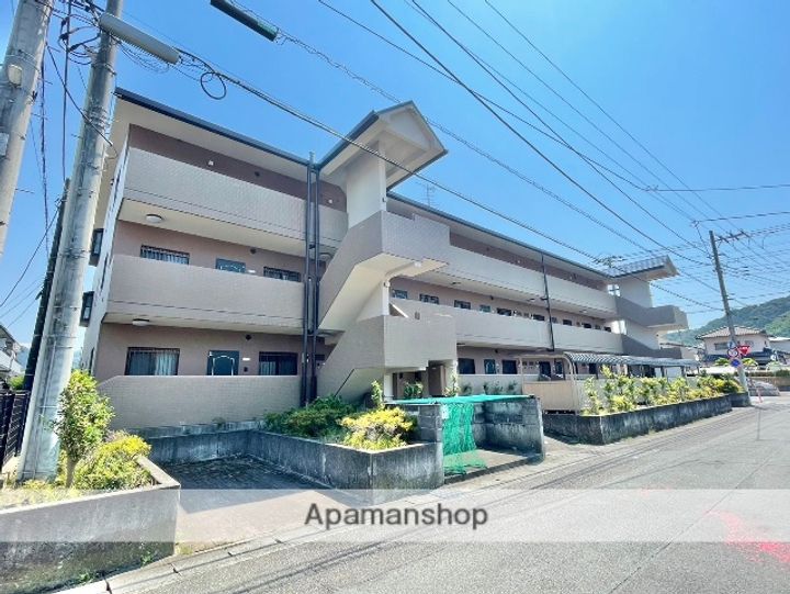 セントラル徳倉の外観