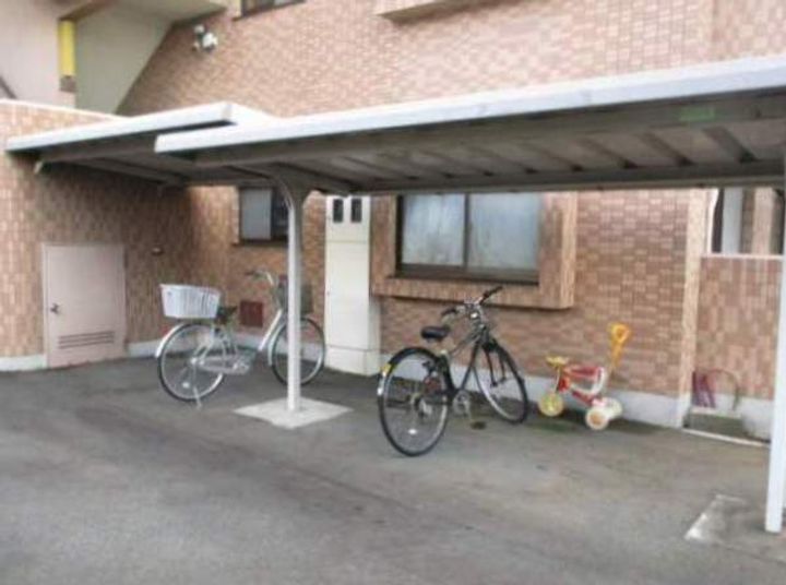 エルメーヌの外観