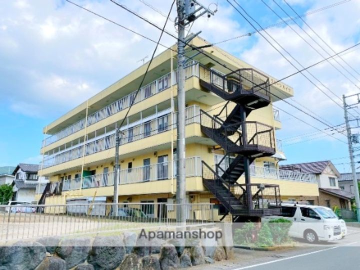 クリーンハイツの外観