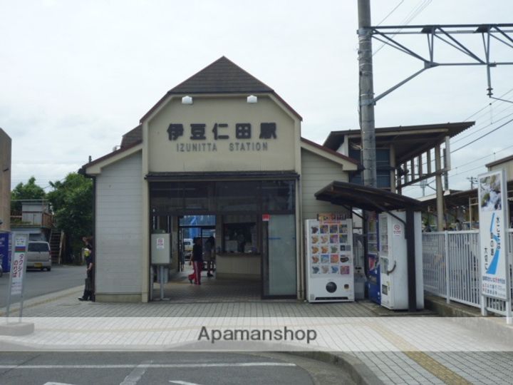 クリア函南の周辺