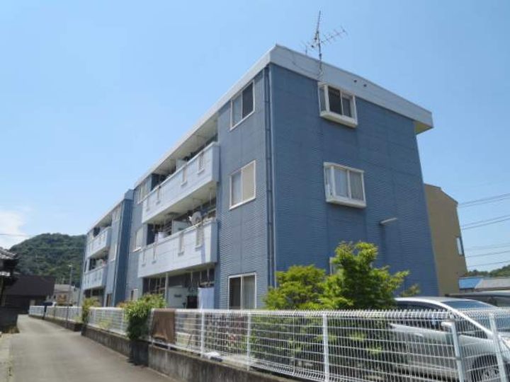 サンライズいわざきの外観