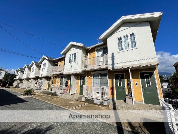 静岡県沼津市原の賃貸アパートの外観
