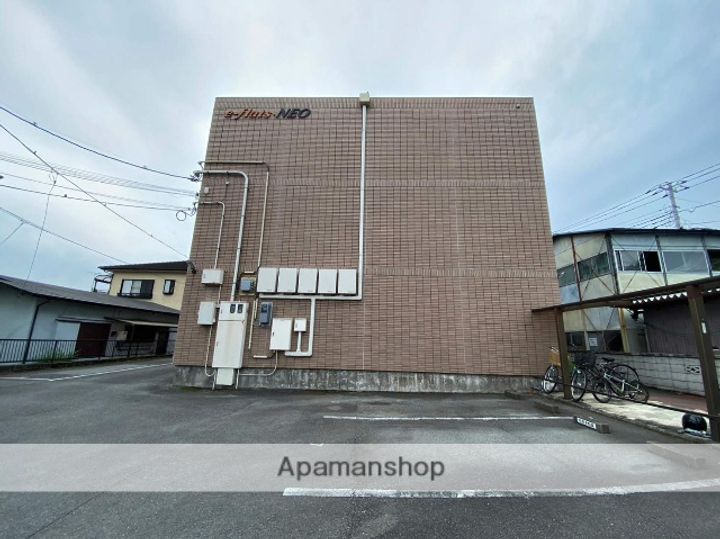 イーフラッツ・ネオの外観