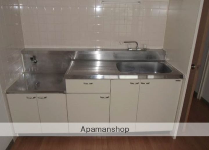 グランペール函南のキッチン