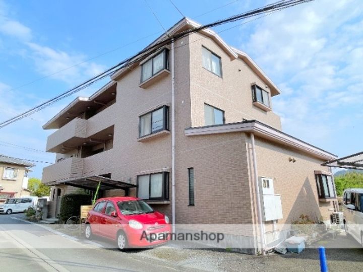 レアールジャルディーノの外観