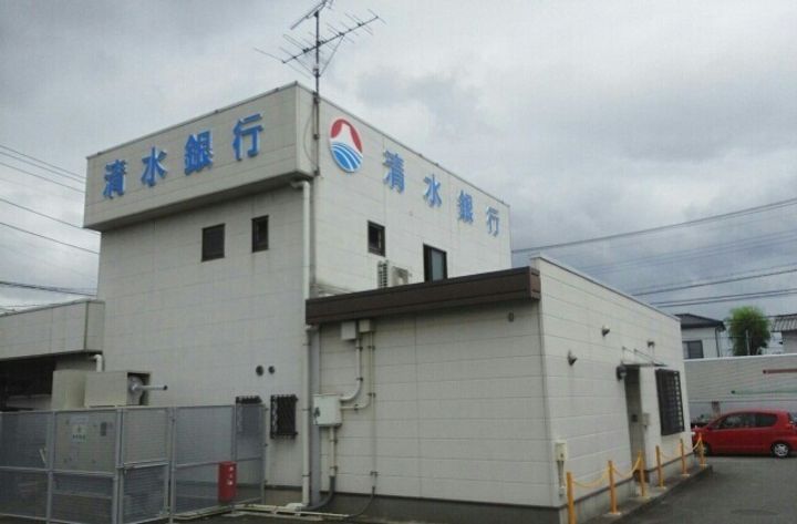 カンタービレの周辺