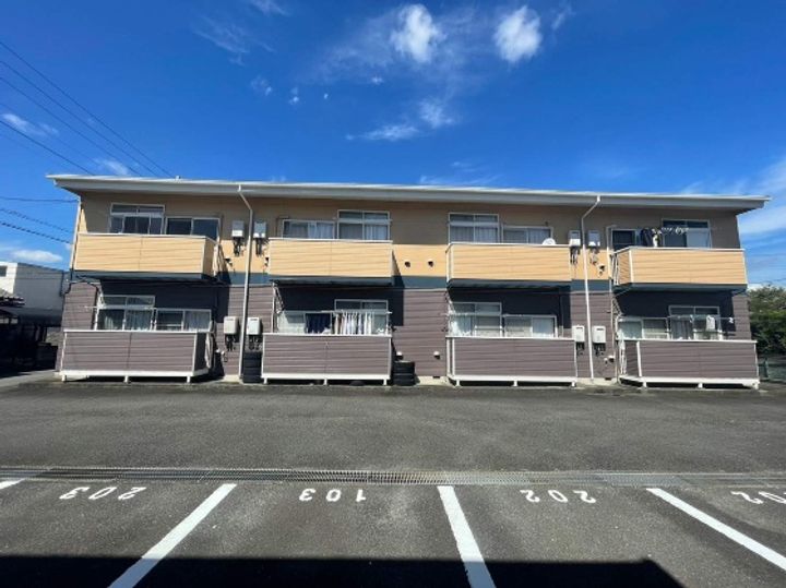 サンビレッヂの外観