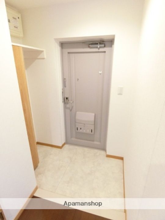 ルプランドル清水町の玄関