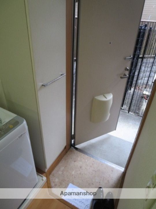 セセラギガーデン壱番館の玄関