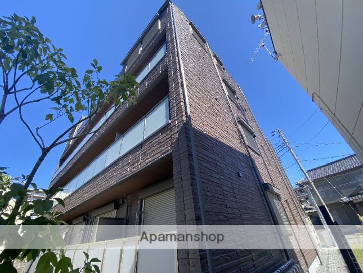 静岡県駿東郡長泉町竹原の賃貸マンションの外観