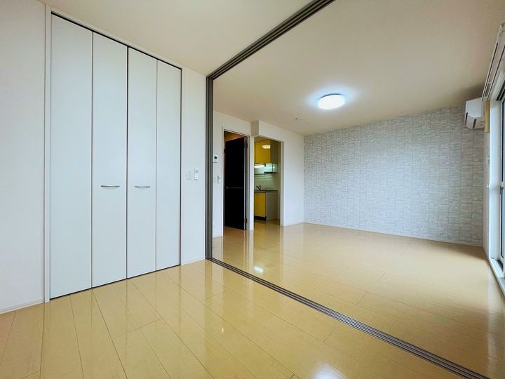 サニーヒルズ107の居間