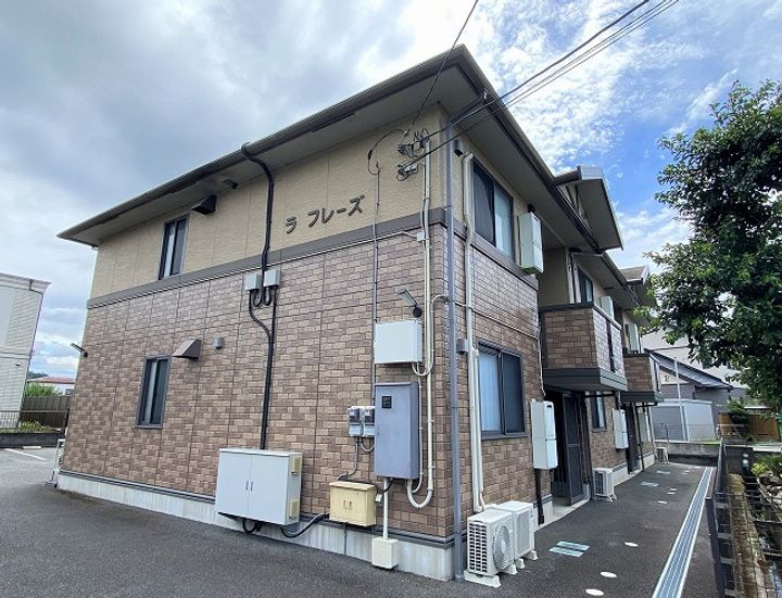 ラ フレーズの外観
