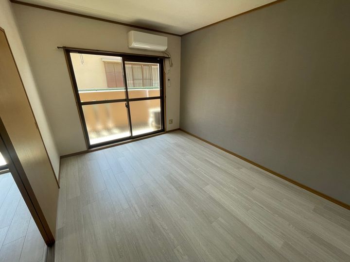 エルメーヌの内装