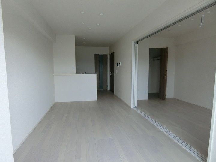 アヴィスタの内装