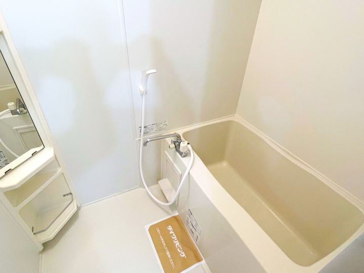 アドミラブール桜206の風呂