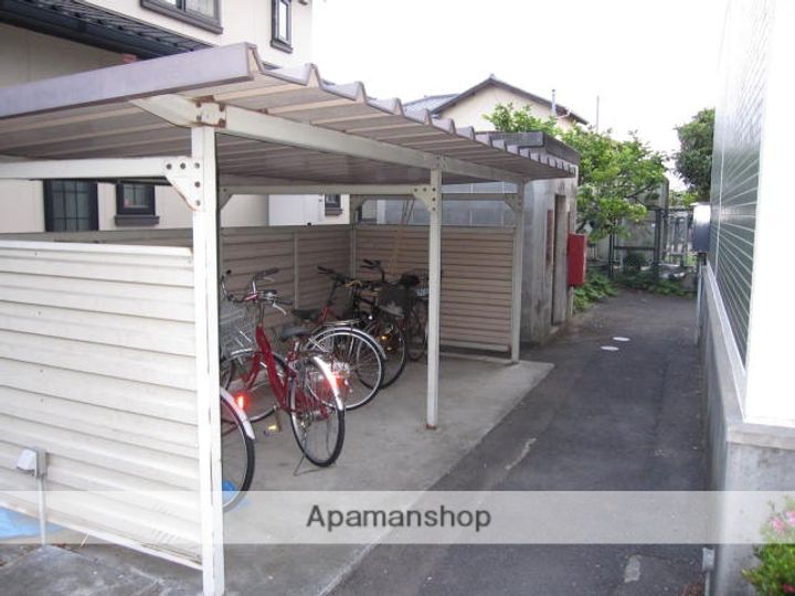 井ノ上ハイツの外観