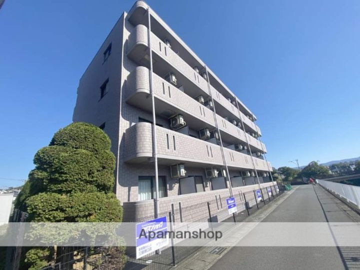 長谷川マンションⅢの外観