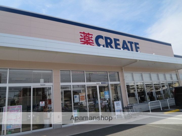 アヴニールドゥモエの周辺