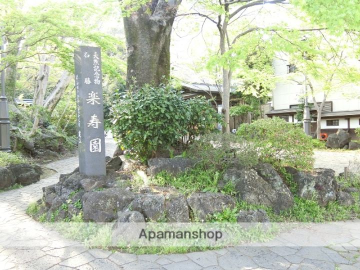リベラルコート祇園原の周辺