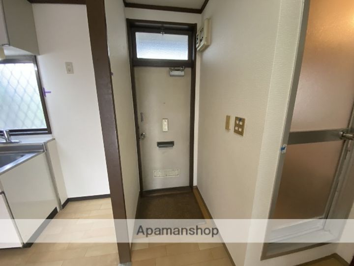 シティハイム白砂B107の玄関