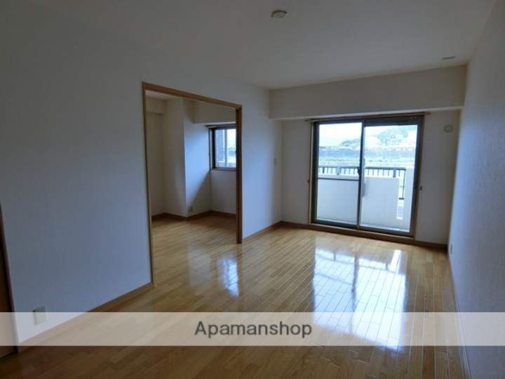 静岡県沼津市下河原町2丁目の賃貸マンションの内装