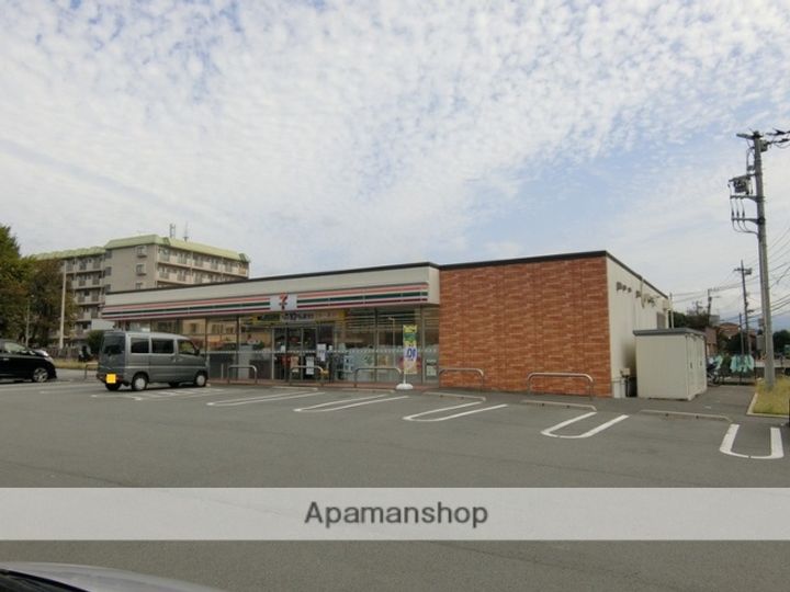 クリオネハイツの周辺