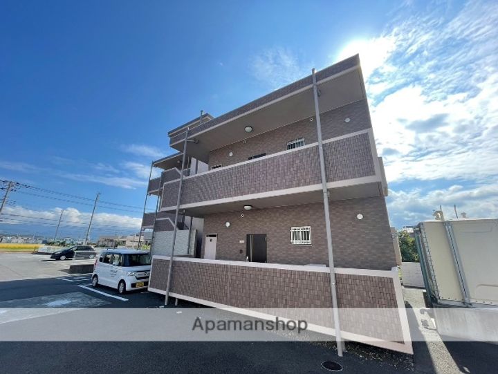 ステラガーデンの外観