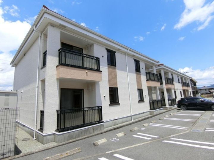 ユンヌバーグBの外観