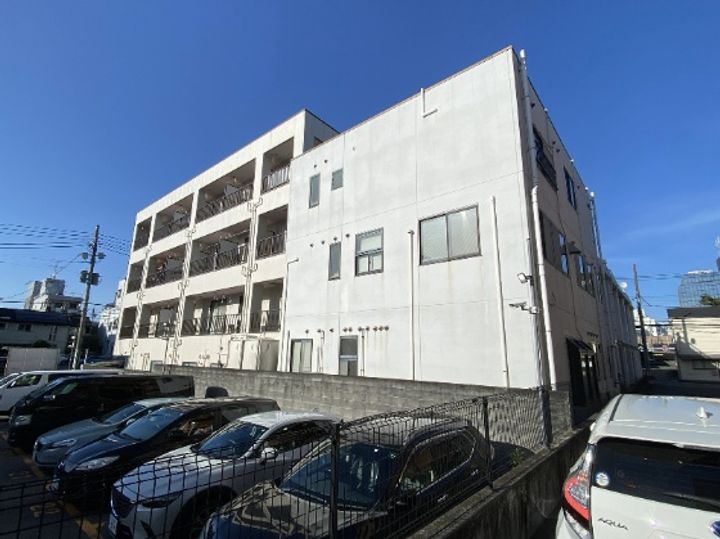 ヴィラ武智寿町の外観