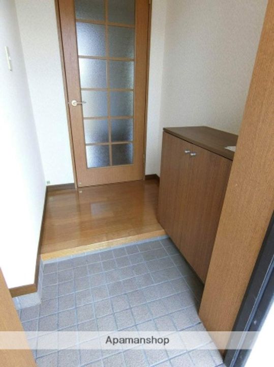 グレースフルコーポⅡの玄関