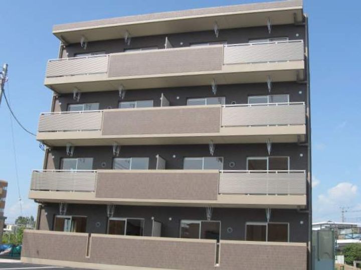 ペアーフィールドBの外観