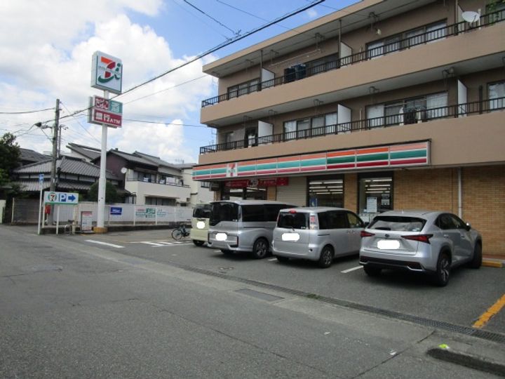 ペアーフィールドBの周辺