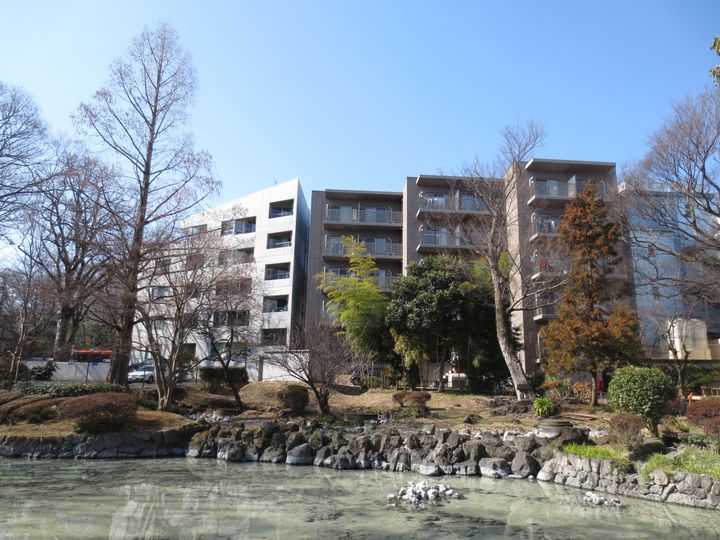 フォンテーヌU.の外観