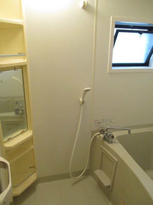 コマクサMの風呂