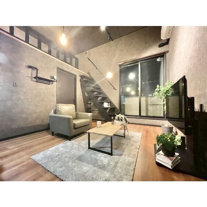 PREMIUM LIFE Mの居間