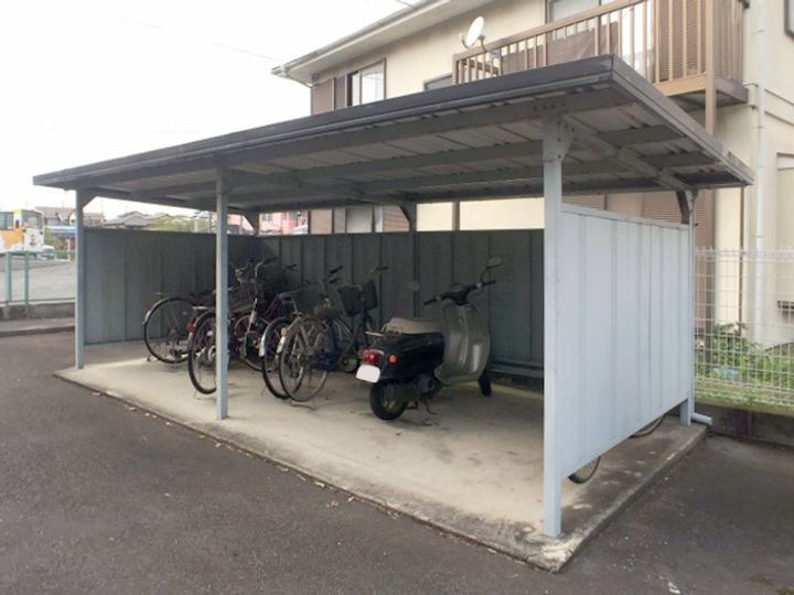 ジュネス92の内装