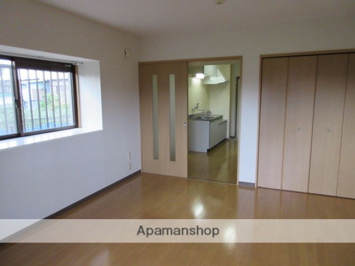 グランマレ・プリモ301の居間