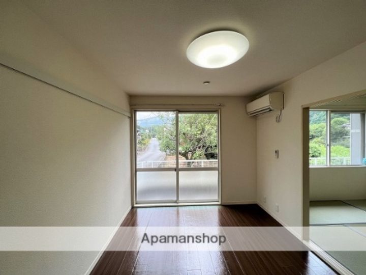 ファミール純のその他画像