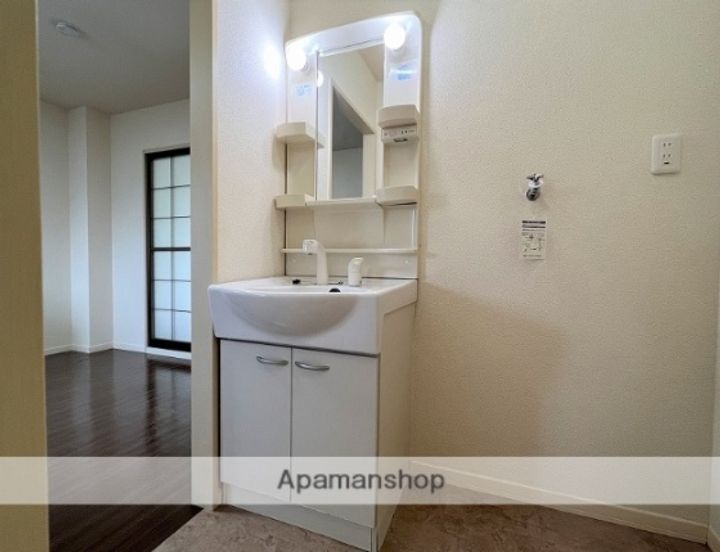 ファミール純のその他画像