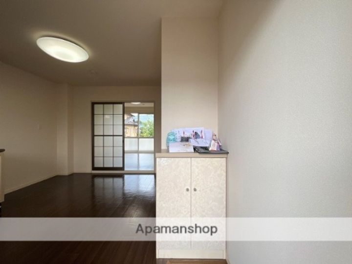 ファミール純のその他画像