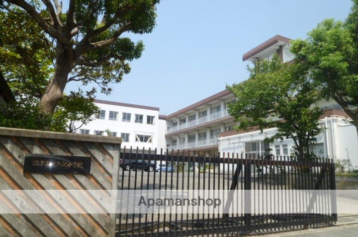 ウェルサイド弥生の周辺