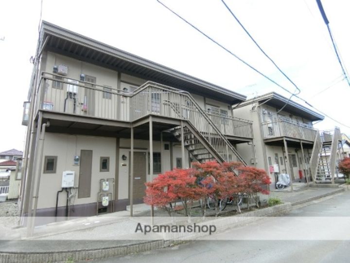 グランディハイツの外観