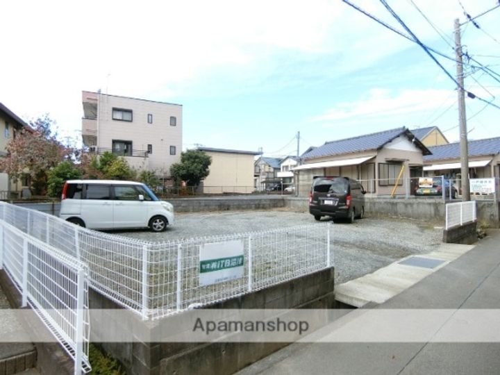 グランディハイツの外観