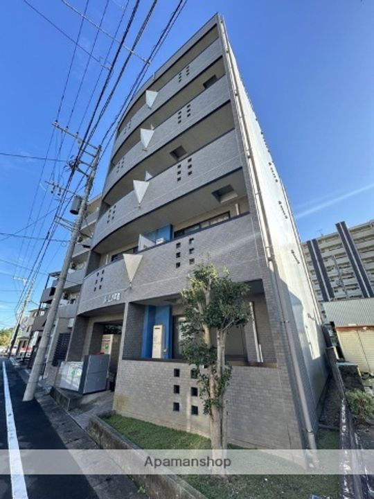 ルーム1平町の外観