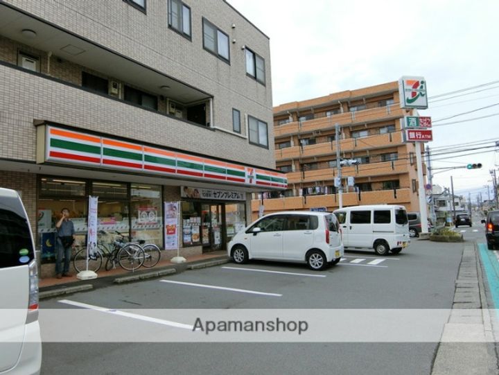 ルーム1平町の周辺