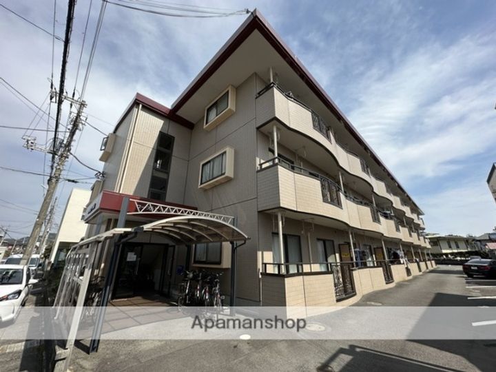 コーストビラ牛臥の外観